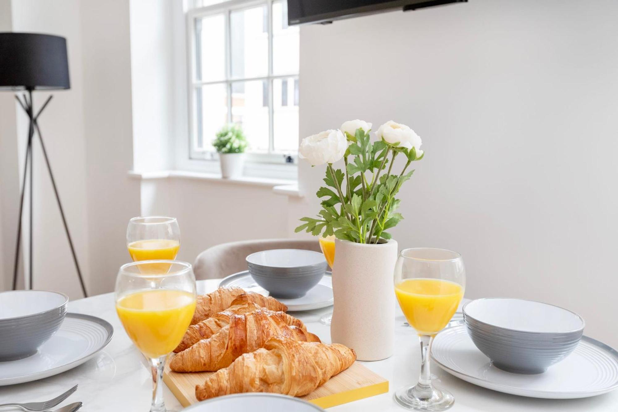 Fitzrovia With Balcony - Cityapartmentstay 伦敦 外观 照片