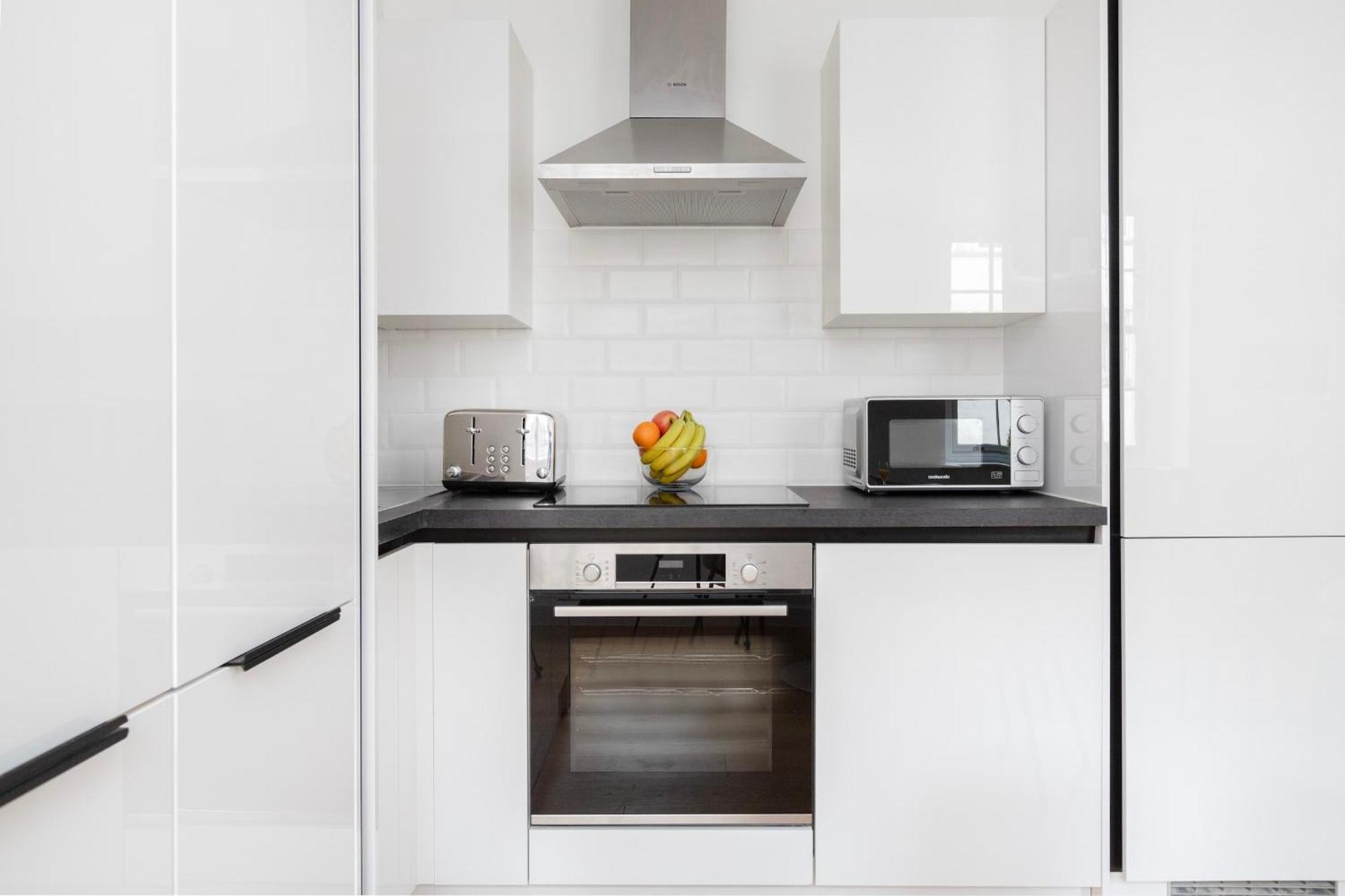 Fitzrovia With Balcony - Cityapartmentstay 伦敦 外观 照片